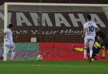 Mal debut: a pesar de los refuerzos, Boca empezó el campeonato con una caída frente a Lanús