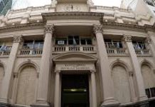El Banco Central simplifica el mercado cambiario y elimina normas remanentes del cepo