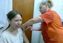 Salud recuerda las vacunas que deben aplicarse en viajes al exterior