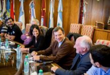 El Gobierno mejora su oferta para contener a los movimientos sociales