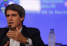 El Gobierno ratifica que en 2017 la economía crecerá 3,5% y que la inflación será del 17%