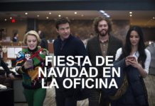 FIESTA DE NAVIDAD EN LA OFICINA