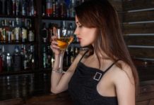 calorías? Con la llegada de las fiestas se multiplican les encuentros y con ellos los brindis, pero ¿cuántas calorías ganamos cada vez que tomamos una copa?