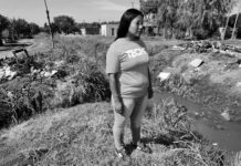 Vivir cerca del riesgo: siete de cada 10 villas están a sólo metros de un factor de peligro