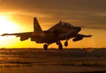 Defensa rusa: el piloto del Su-25 ruso derribado se inmoló cuando fue cercado por los terroristas