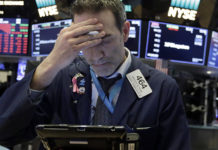 ¿Se avecina una tormenta? El terremoto en Wall Street provoca una drástica caída de los mercados