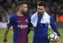 Lionel Messi estira su leyenda y calma la ansiedad de Jorge Sampaoli, que lo marca a distancia