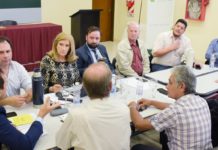 El gobierno provincial, productores y sindicatos del sector citrícola trabajaron en propuestas para el sector