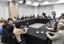 Conectividad y energía en la agenda de Bordet con el sector empresario entrerriano