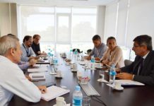 El gobierno gestiona nuevos acuerdos con Arsat para completar el tendido de fibra óptica y de TDA