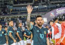 La revista Four Four Two eligió a Messi como el mejor futbolista de los últimos 25 años