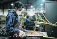 La industria creció 13,8% mensual en junio y por primera vez desde febrero se registraron subas interanuales en sectores