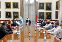 Se firmaron los contratos para iniciar cuatro importantes obras en la provincia