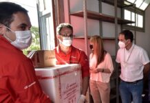 Bordet recibió las primeras vacunas Sputnik destinadas al personal de salud