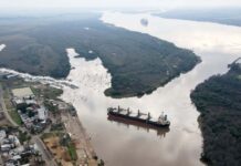 Llegaron dos buques al puerto de Concepción del Uruguay