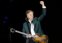 Paul McCartney dejará de firmar autógrafos a sus fans por lo «extraño» que le resulta