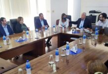 La provincia avanza con la delegación argentina de CARU y los municipios en el plan para proteger el borde costero