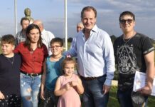 Bordet destacó el ordenamiento de la provincia y transmitió tranquilidad