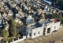 Fin de semana: Cementario estará abierto con horario corrido