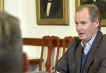 Bordet firmó el inicio de la obra de la ruta 39 y el acceso al Palacio San José