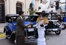 Autos clásicos y antiguos tuvieron una extraordinaria convocatoria en Concepción del Uruguay