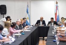 El gobierno provincial ofreció un 18 por ciento de aumento a docentes