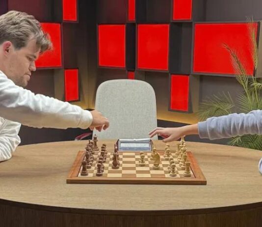 Faustino Oro, de 12 años, le ganó una partida a Magnus Carlsen