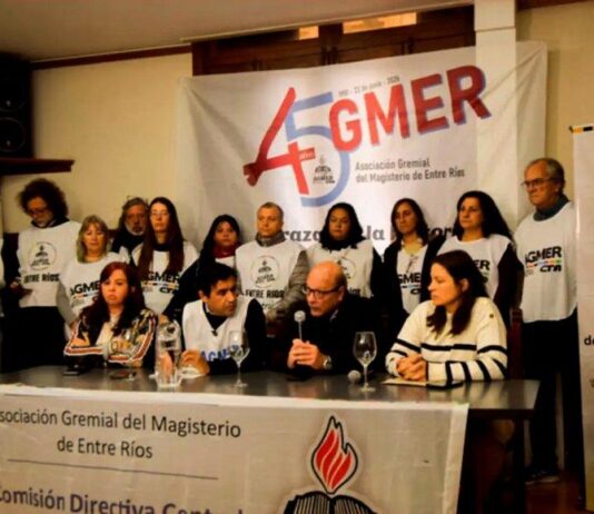 Agmer cuestionó a Teknofood por productos con sellos de advertencia