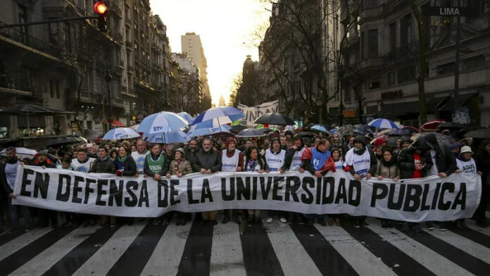 Justicia ordena aplicar la Ley de Financiamiento Universitario