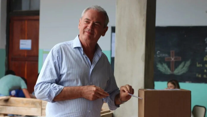 Benedetti propone «PAS» no obligatorias