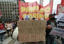 Movilización a Tribunales contra el fallo que habilita la venta de tierras